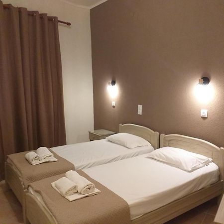 Hotel Isidora Loutros Екстер'єр фото