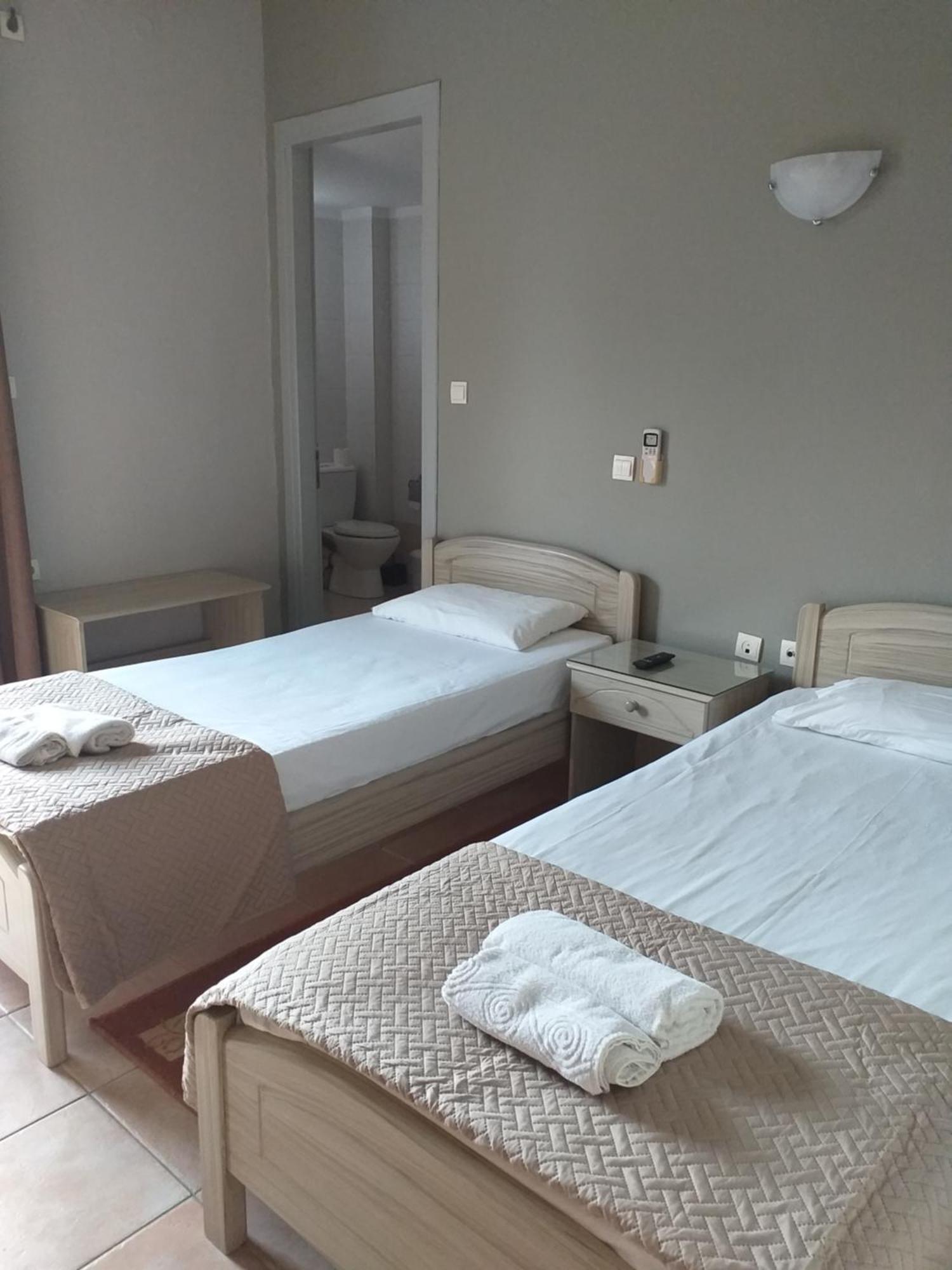 Hotel Isidora Loutros Екстер'єр фото