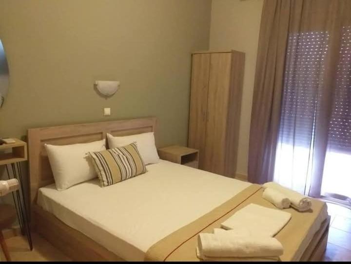 Hotel Isidora Loutros Екстер'єр фото